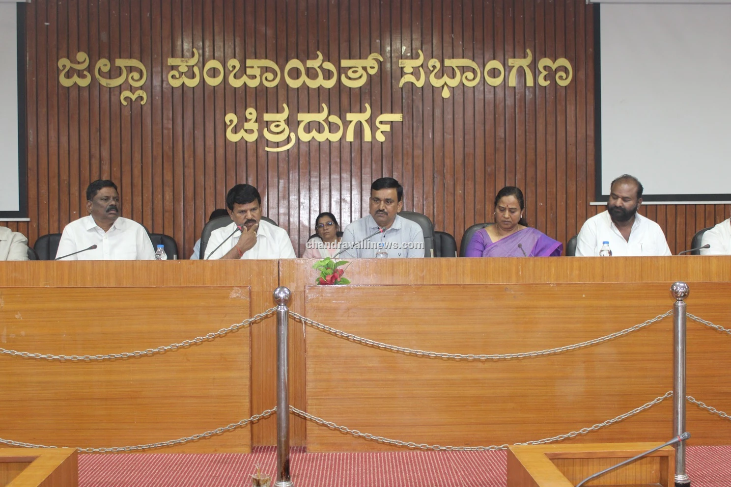 ಗ್ಯಾರಂಟಿ ಪ್ರಾಧಿಕಾರಗಳ ಸಹಕಾರದೊಂದಿಗೆ ಭಾರತ್ ಜೋಡೋ ಯುವ ಸಂಘ ರಚನೆ-ಅಪರ ಜಿಲ್ಲಾಧಿಕಾರಿ
