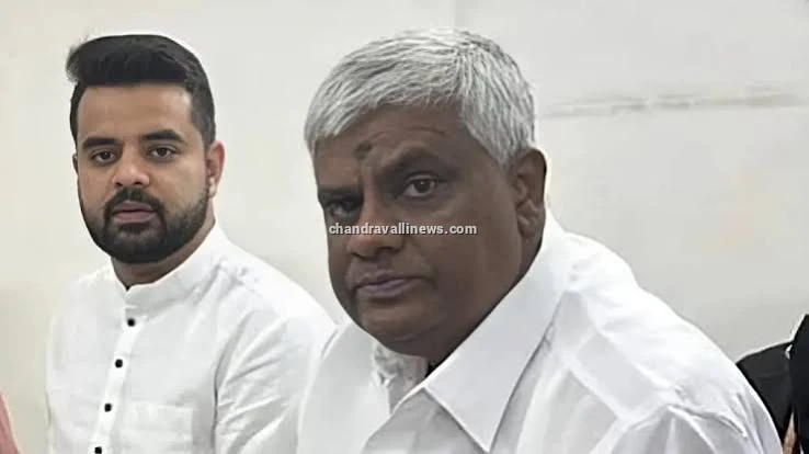 ಸರ್ಕಾರದ ಅನುದಾನಕ್ಕೆ ಕಾಯದೆ ಸ್ವಂತ ಖರ್ಚಿನಲ್ಲಿ ಕಾಲುವೆ ದುರಸ್ತಿಗೆ ಮುಂದಾದ ಎಚ್.ಡಿ. ರೇವಣ್ಣ