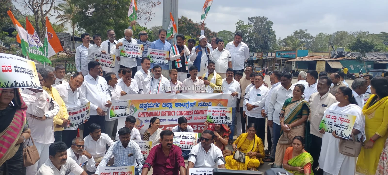 ಚುನಾವಣಾ ಆಯೋಗ, ಎಸ್ಐಆರ್, ಕೇಂದ್ರ ಸರ್ಕಾರದ ವಿರುದ್ಧ ಬೃಹತ್ ಪ್ರತಿಭಟನೆ ನಡೆಸಿದ ಕಾಂಗ್ರೆಸ್
