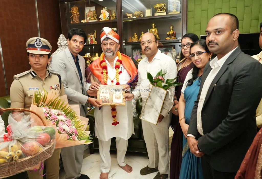 ಮೈಸೂರು ದಸರಾ ಮಹೋತ್ಸವಕ್ಕೆ ಮುಖ್ಯಮಂತ್ರಿ ಡಿ.ಕೆ. ಶಿವಕುಮಾರ್‌ಅವರಿಗೆ ಅಧಿಕೃತ ಆಹ್ವಾನ