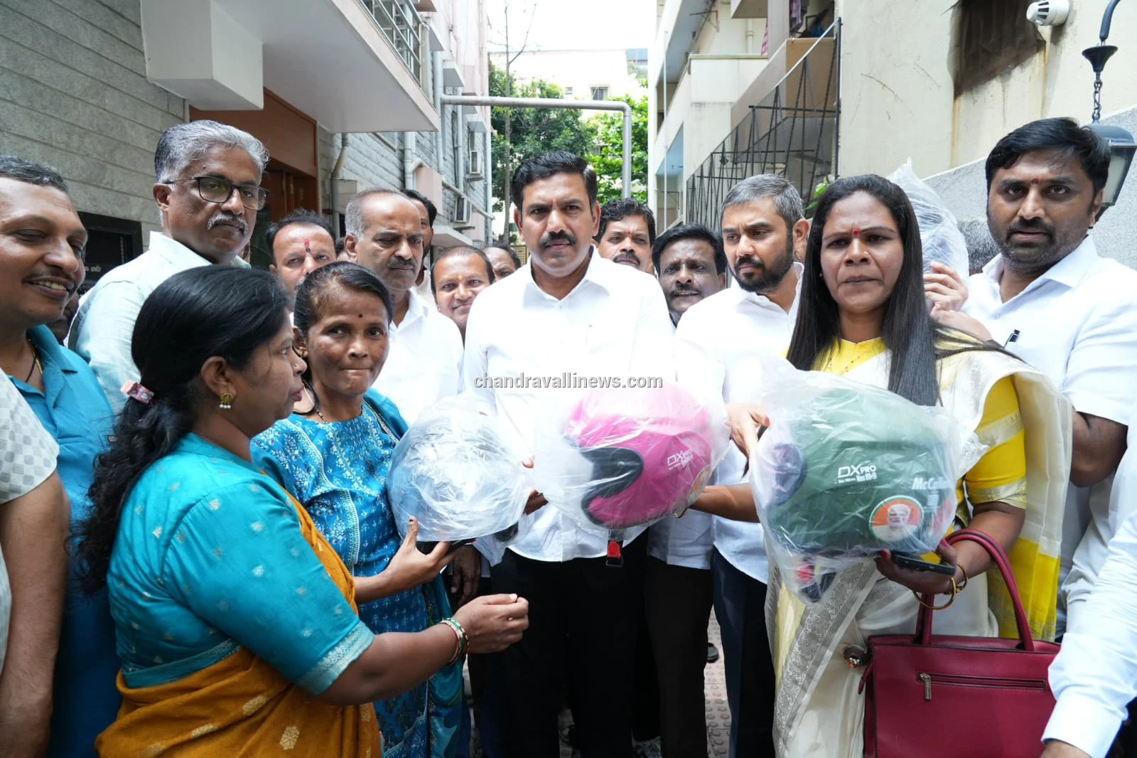ಬಾಲ್ಯದಲ್ಲೇ ಸಂಚಾರಿ ನಿಯಮಗಳ ಜಾಗೃತಿ: 'ಸೇವಾ ಸಂಕಲ್ಪ' ಕಾರ್ಯಕ್ರಮದಲ್ಲಿ ಬಿ.ವೈ ವಿಜಯೇಂದ್ರ ಪ್ರತಿಪಾದನೆ