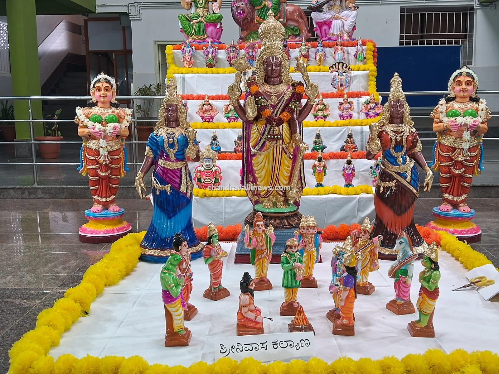 ದಸರಾ ಸಂಭ್ರಮ: ಎಂ ವಿ ಎಂ ಶಾಲೆಯಲ್ಲಿ ಗೊಂಬೆಗಳ ಪ್ರದರ್ಶನ