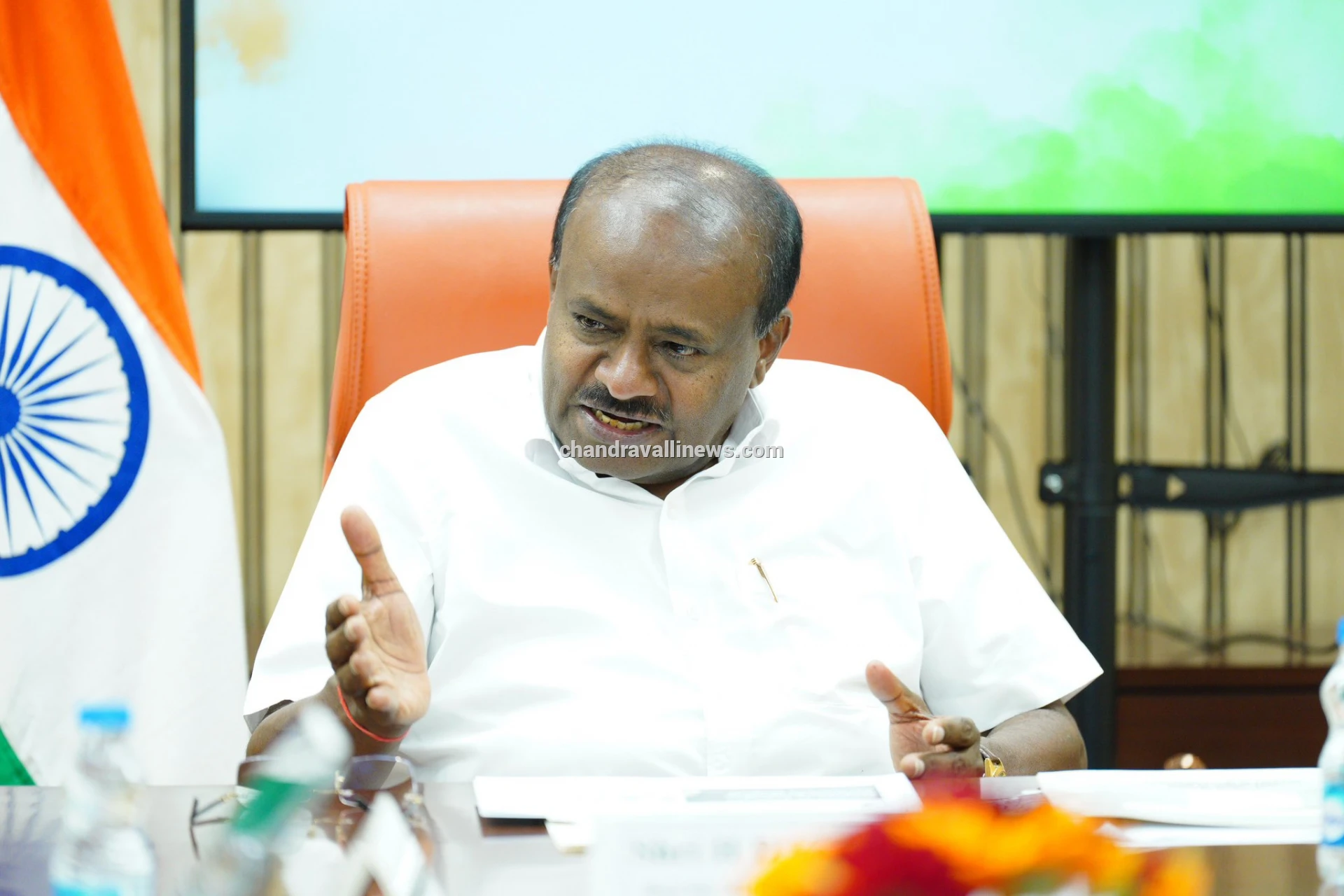 ದೇಶೀಯ ಉತ್ಪಾದನೆ, ಹೂಡಿಕೆ ಉತ್ತೇಜನ ಮತ್ತು ಆಮದು ಅವಲಂಬನೆ ತಗ್ಗಿಸುವಿಕೆಗೆ ಒತ್ತು-ಹೆಚ್ ಡಿಕೆ
